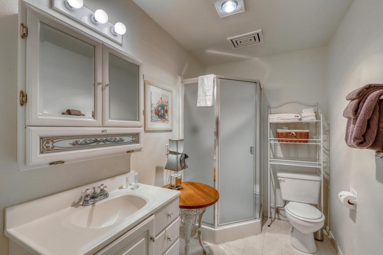 Seascape Lodge Freeland Екстер'єр фото