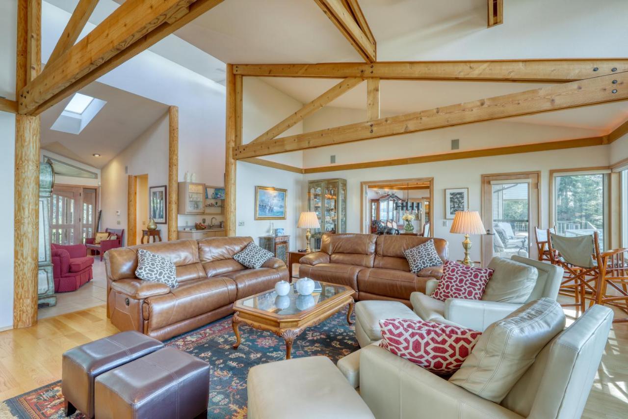 Seascape Lodge Freeland Екстер'єр фото